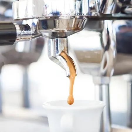 San Francisco Hotel 2*