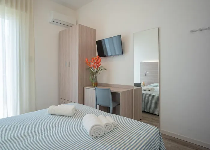 Otel San Francisco 2*