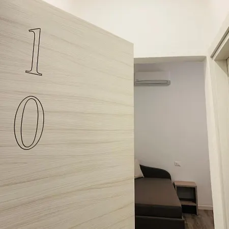 San Francisco Hotel 2*