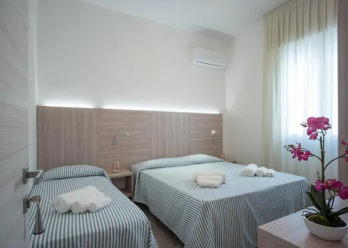 San Francisco Hotel 2*