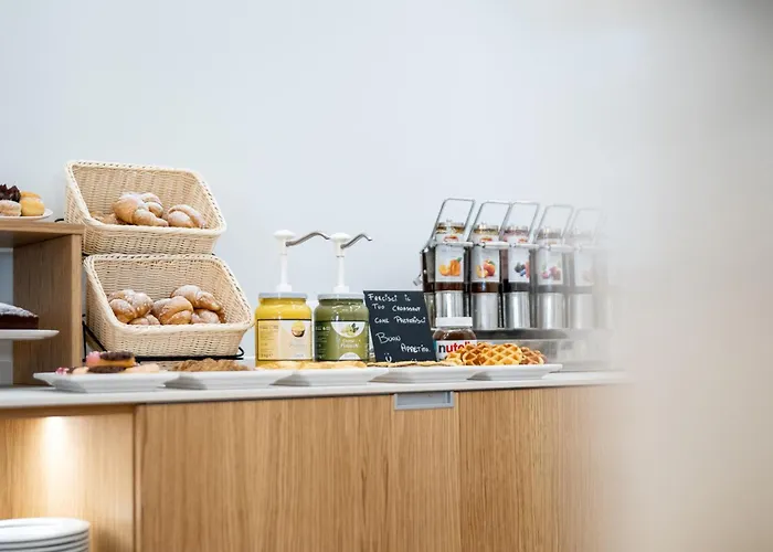 San Francisco Hotel 2*